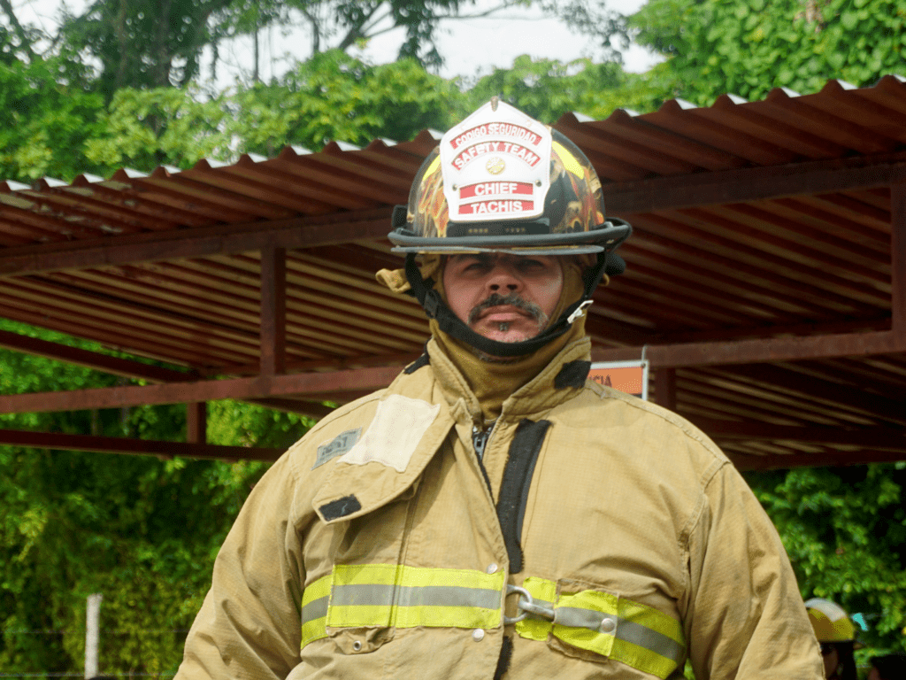 Los bomberos latinoamericanos que estuvieron en Santa Rosa de Lima
