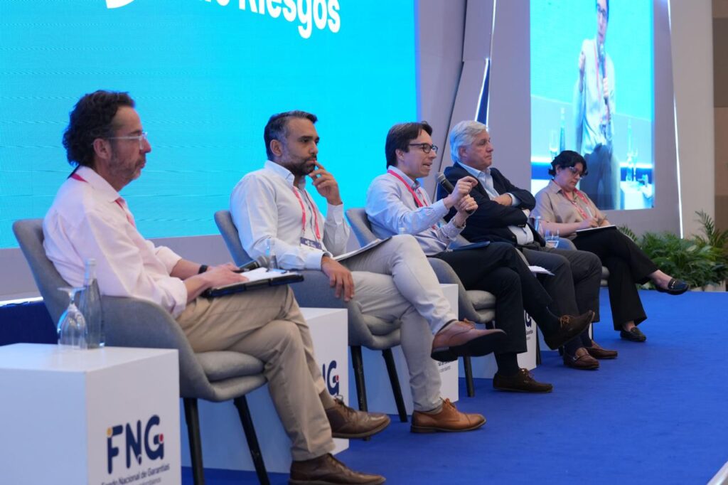 Las claves de la economía colombiana en la mira de expertos