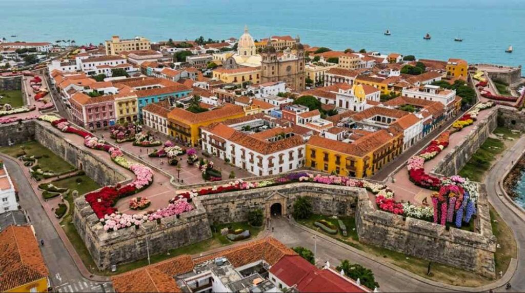 Cartagena;  en Semana Santa florece el tiempo